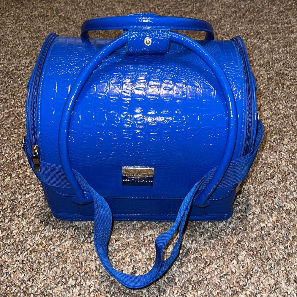 RARE!! Young Living Case